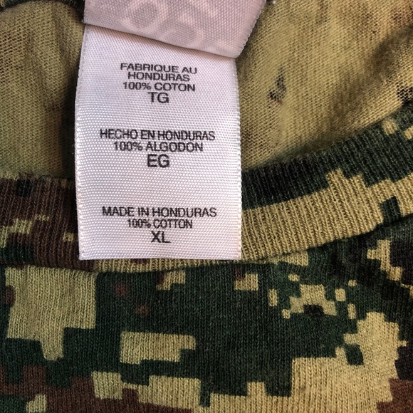 Rare Ferris State University Code V  Camo T Shirt - Picture 5 of 8